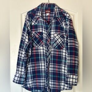 Men’s Wrangler XL shirt